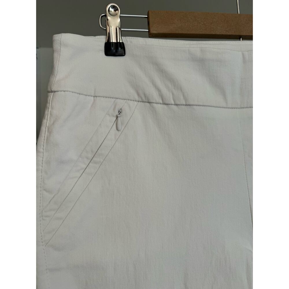 Renuar Women's Capris White Stretch Waist Dress Pants Size 12 - Picture 3 of 9